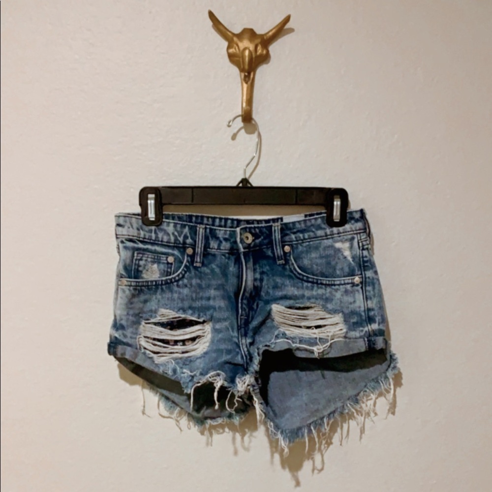 H&M Demin Shorts (US 4)